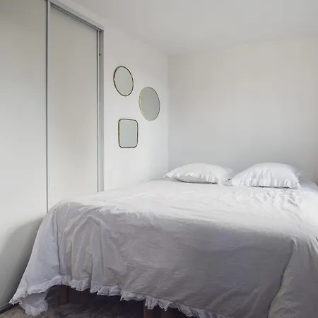 Apartament Splendid With Balcony & Montmartre View